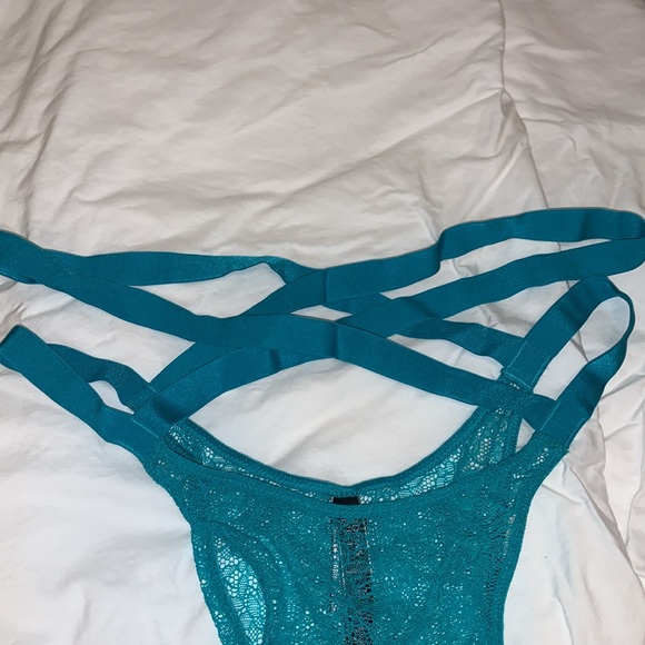 Beautiful Lace Thong in Turquoise from Victoria’s Secret - Picture 4 of 4
